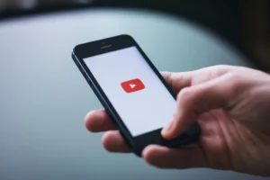 YouTube mobile app logo phone
